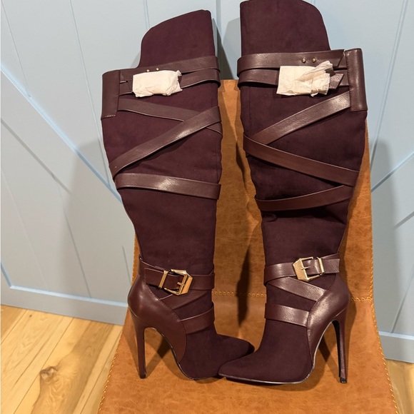 GERLDINE STRAPPY OVER THE KNEE BOOT - Picture 3 of 12